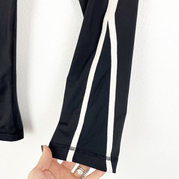 Lululemon Cropped Leggings Black White Stripe Athleisure Retro 4 - Picture 8 of 10
